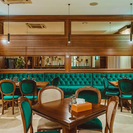 Motel Andra Tecuci Luaran gambar