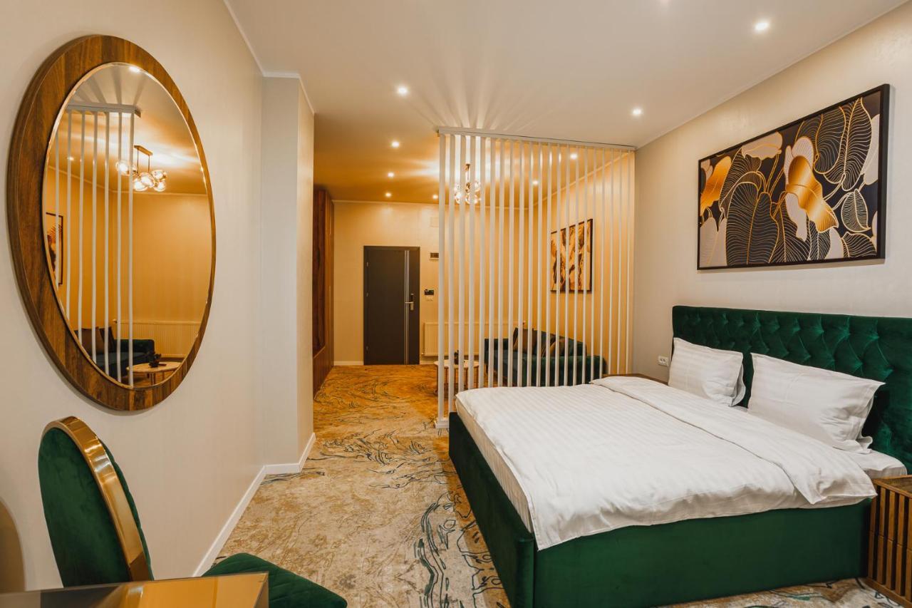 Motel Andra Tecuci Luaran gambar