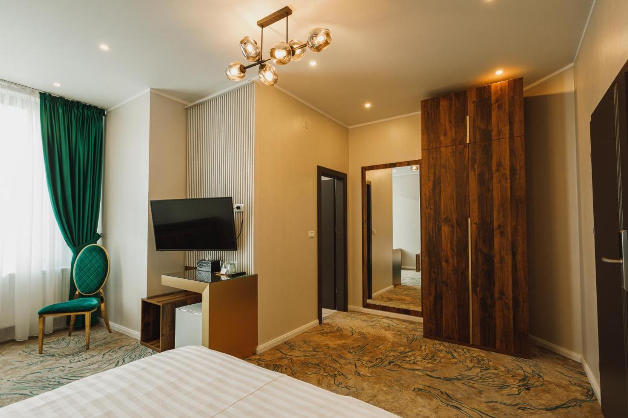 Motel Andra Tecuci Luaran gambar