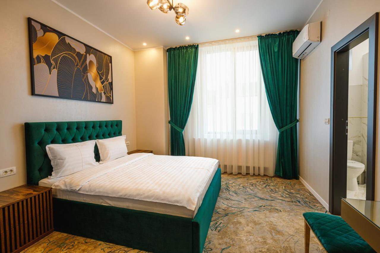 Motel Andra Tecuci Luaran gambar