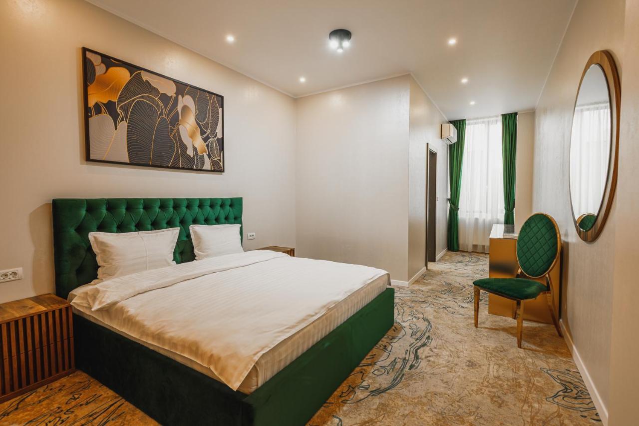 Motel Andra Tecuci Luaran gambar