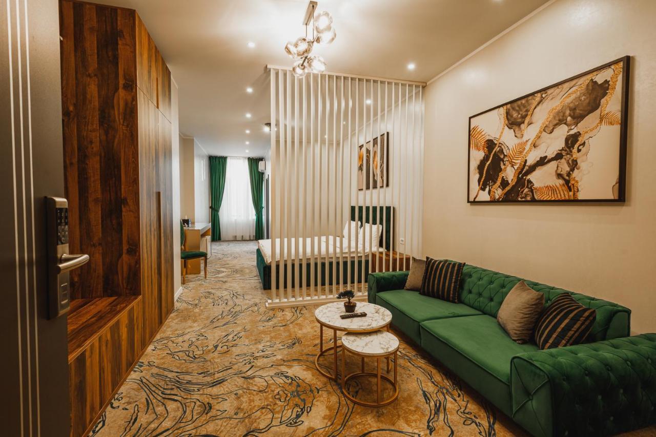 Motel Andra Tecuci Luaran gambar