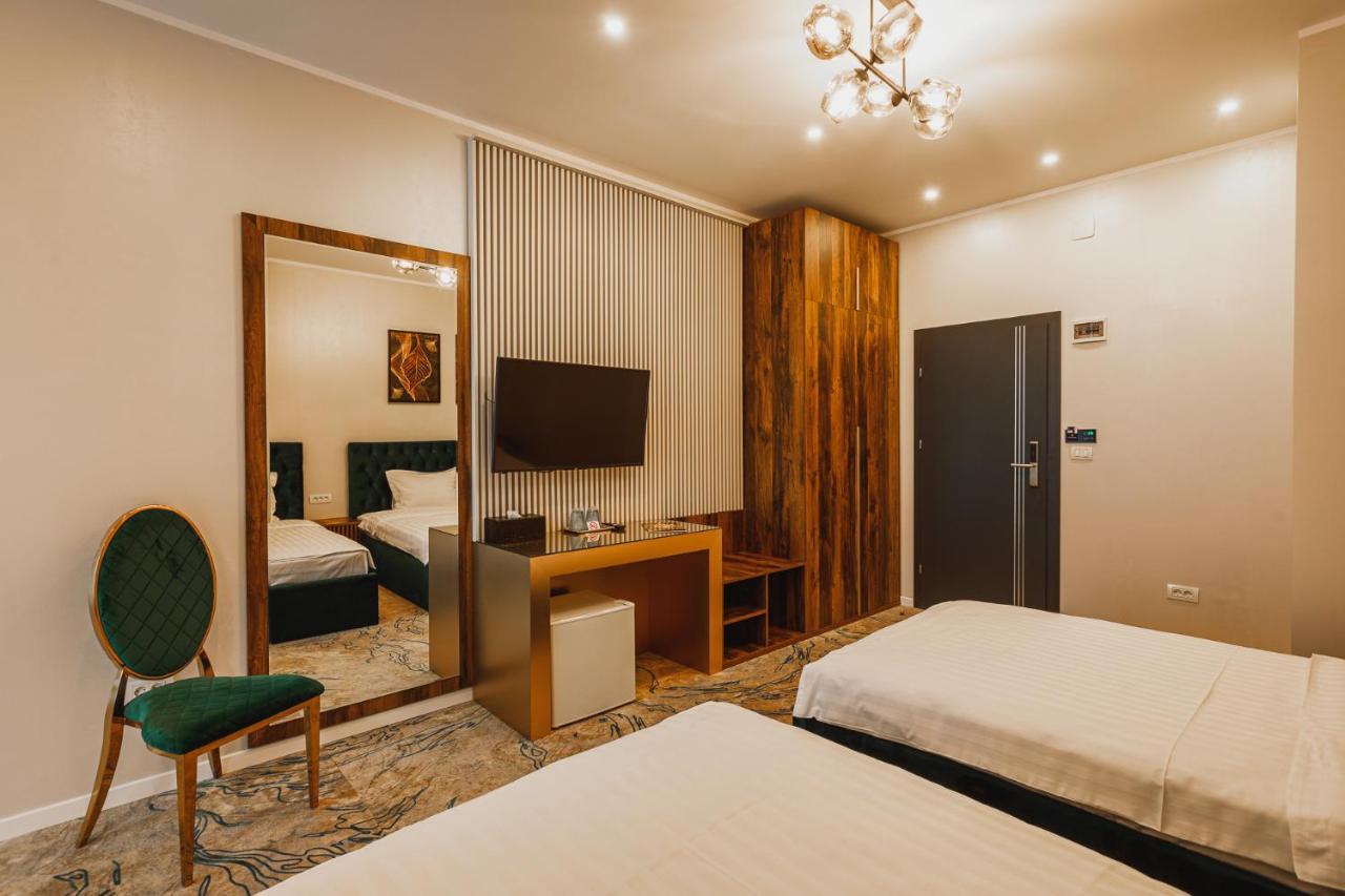 Motel Andra Tecuci Luaran gambar