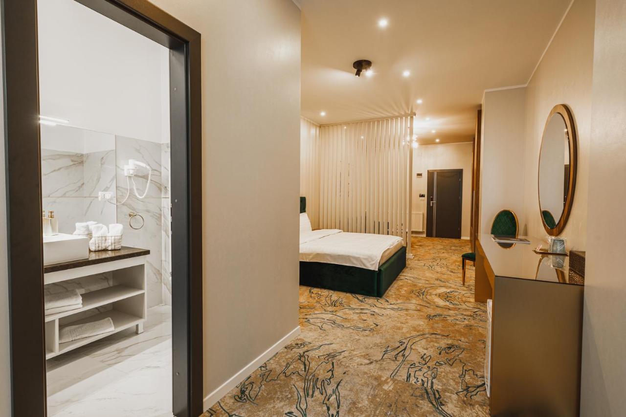 Motel Andra Tecuci Luaran gambar