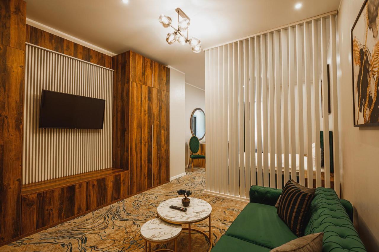Motel Andra Tecuci Luaran gambar