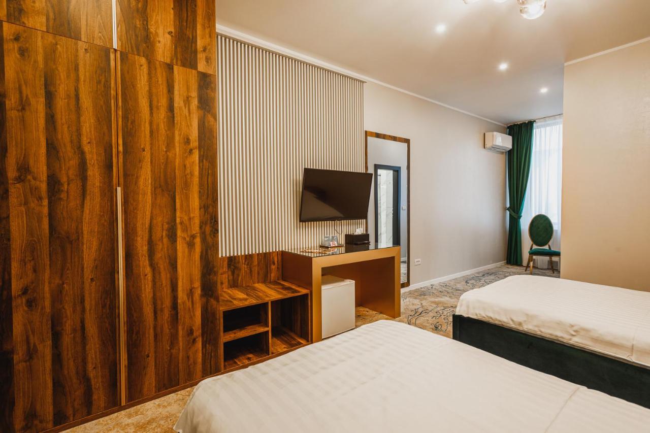 Motel Andra Tecuci Luaran gambar