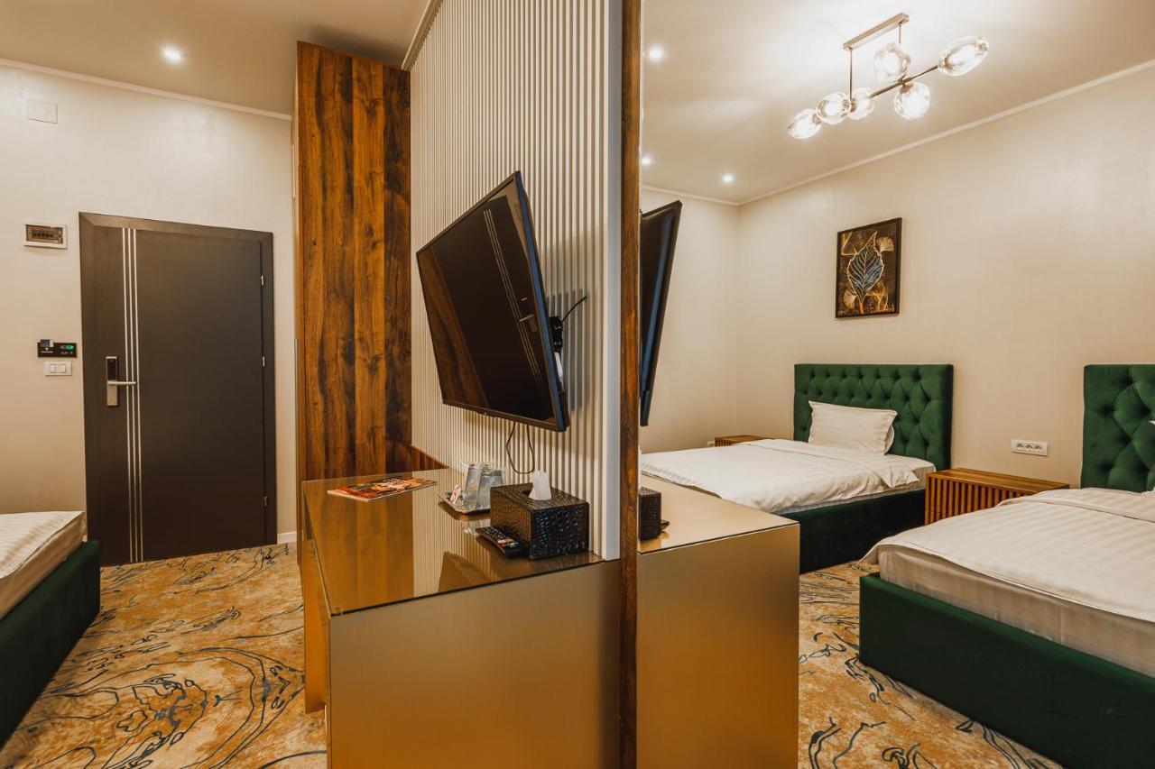 Motel Andra Tecuci Luaran gambar