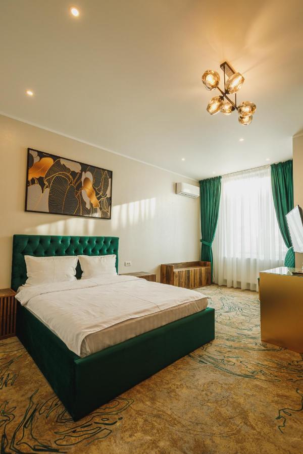 Motel Andra Tecuci Luaran gambar