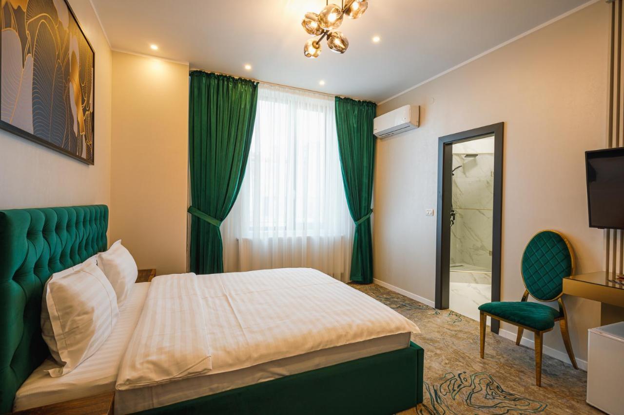 Motel Andra Tecuci Luaran gambar